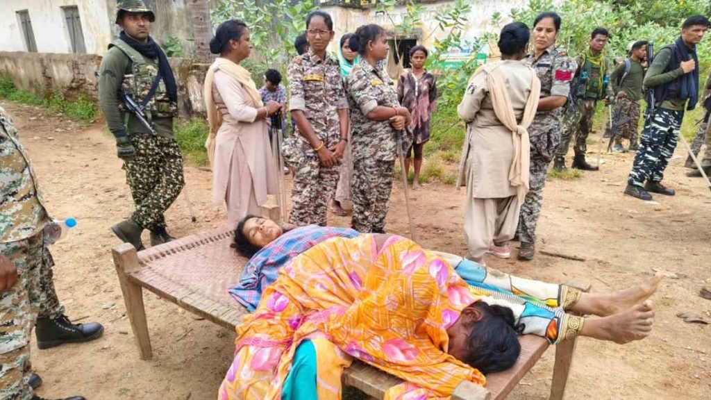 आदिवासी गांव में धर्मांतरण को लेकर हिंसक विरोध, पुलिस ने की सुरक्षा व्यवस्था