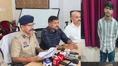 हेरोइन और कट्टा के साथ एक और बदमाश गिरफ्तार, आरोपी के खिलाफ हत्या की कोशिश, छेड़छाड़ समेत कई अपराध है पंजीबद्ध। हेरोइन और कट्टा के साथ एक और बदमाश गिरफ्तार, आरोपी के खिलाफ हत्या की कोशिश, छेड़छाड़ समेत कई अपराध है पंजीबद्ध।