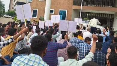 बर्खास्तगी से भड़का NHM कर्मचारी संघ, आज कर्मचारियों का जेल भरो आंदोलन, राजधानी में जुटेंगे 10 हजार कर्मचारी बर्खास्तगी से भड़का NHM कर्मचारी संघ, आज कर्मचारियों का जेल भरो आंदोलन, राजधानी में जुटेंगे 10 हजार कर्मचारी