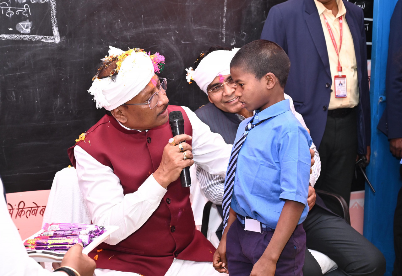 रायपुर : कुरुषनार में विद्यार्थियों की सुविधा के लिए बनेगा अतिरिक्त कक्ष…