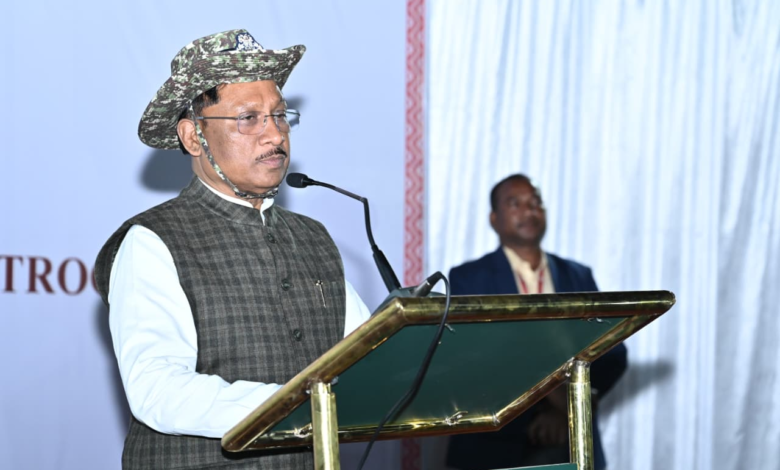 रायपुर : मुख्यमंत्री श्री साय नारायणपुर में जवानों से मिले और हौसला बढ़ाया…