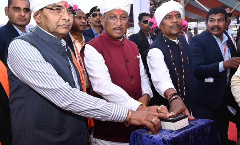 रायपुर : नियद नेल्लानार योजना से बस्तर के 400 से अधिक गांव हुए आबाद : मुख्यमंत्री श्री साय…