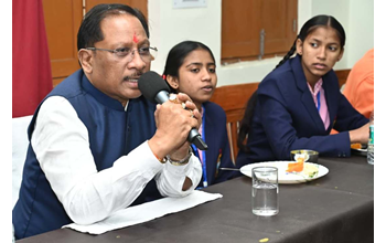 रायपुर : शिक्षा के बिना मानव जीवन अधूरा: मुख्यमंत्री श्री साय…