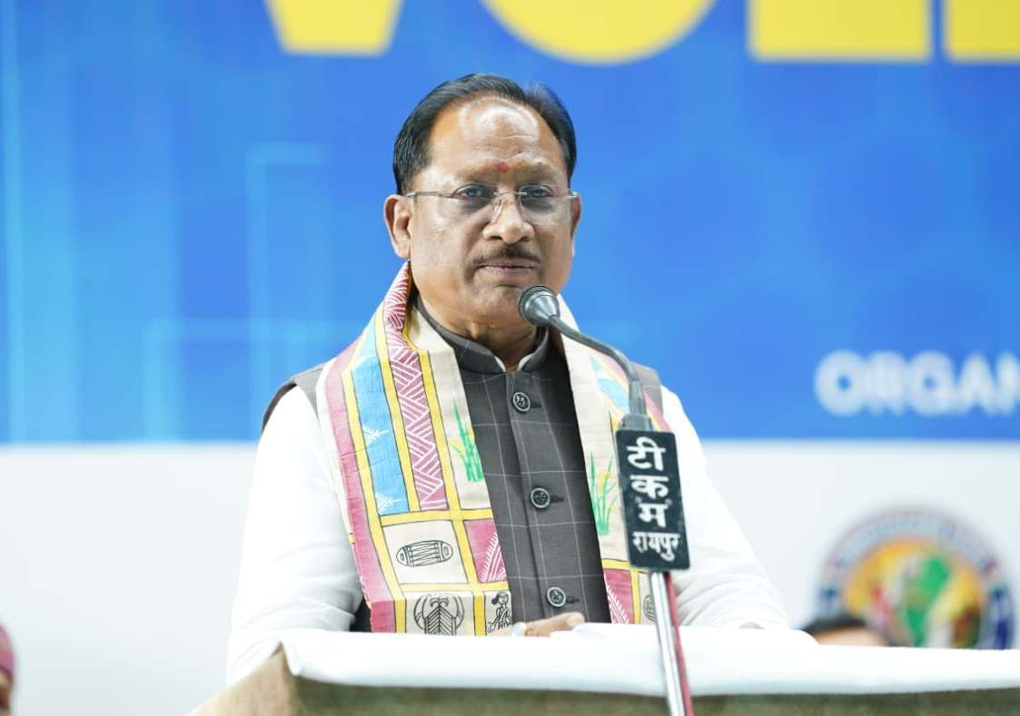 रायपुर : मुख्यमंत्री श्री विष्णु देव साय ने 37वीं फेडरेशन कप व्हॉलीबॉल चैंपियनशिप का किया उद्घाटन… रायपुर : मुख्यमंत्री श्री विष्णु देव साय ने 37वीं फेडरेशन कप व्हॉलीबॉल चैंपियनशिप का किया उद्घाटन…