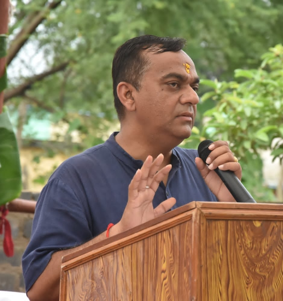 रायपुर : प्रभात मिश्रा बने छत्तीसगढ़ राजभाषा आयोग के अध्यक्ष, राज्य शासन ने जारी किया आदेश…