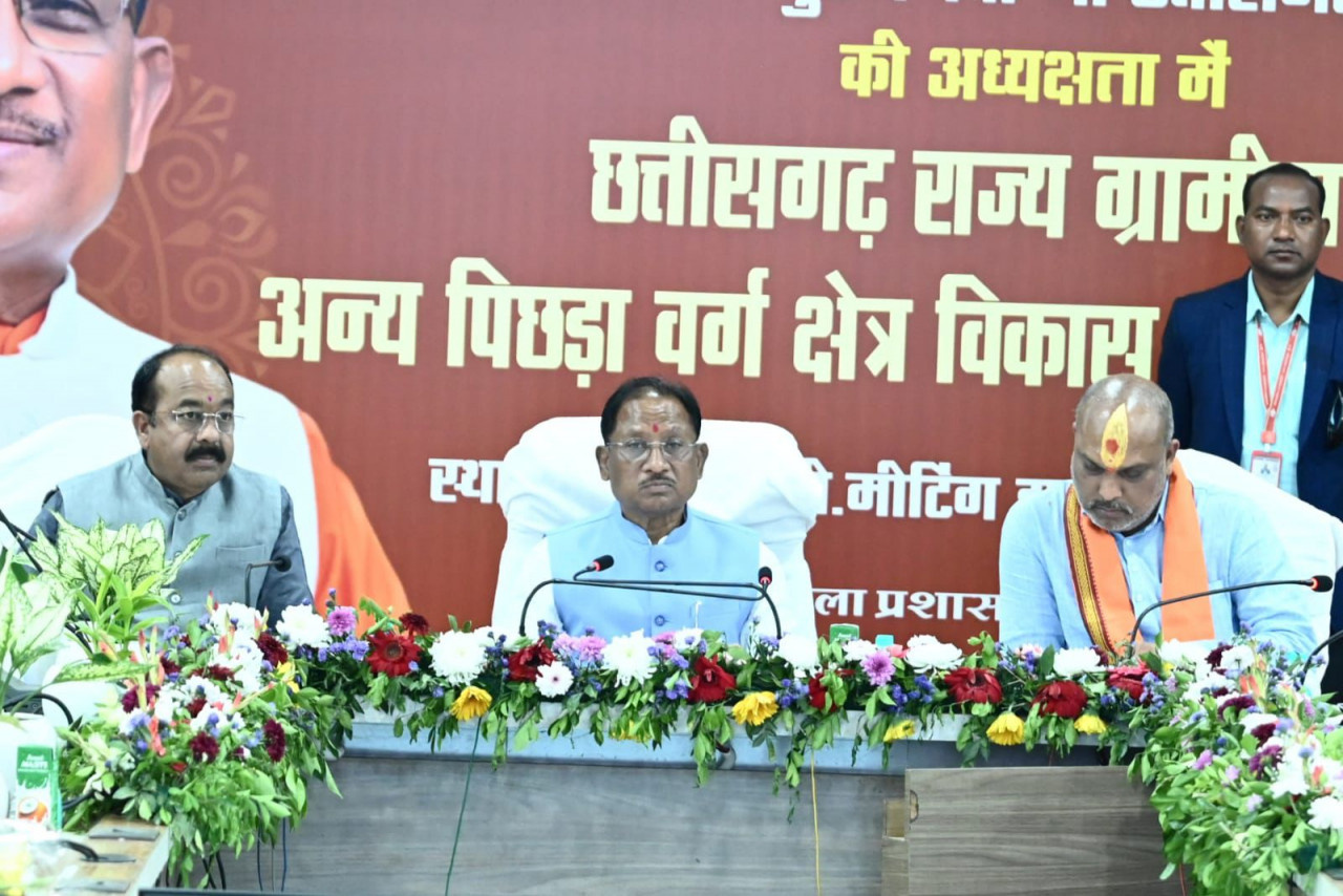 रायपुर : स्थानीय जरूरतों और जन आकांक्षा के अनुरूप स्वीकृत होंगे विकास कार्य: मुख्यमंत्री श्री विष्णु देव साय…