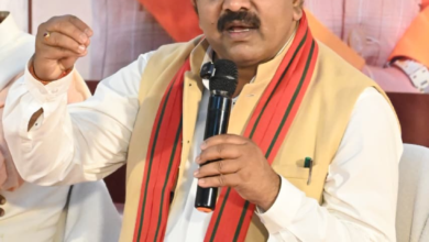 रायपुर : उप मुख्यमंत्री श्री शर्मा ने 30 पुनर्वासित युवाओं को बांटे टूलकिट और मोबाइल…