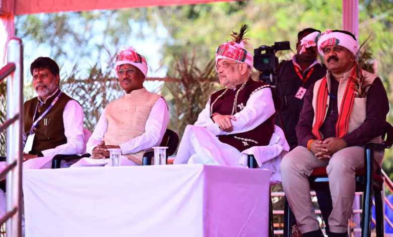 रायपुर : स्कूली बच्चों की प्रस्तुति से प्रभावित हुए केंद्रीय गृह मंत्री श्री शाह , ताली बजाकर बढ़ाया उत्साह…