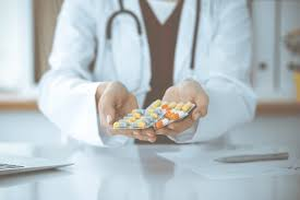 डॉक्टर की सलाह, परामर्श और जांच से पहले एंटीबायोटिक दवाई से दूरी ‘सबसे ज्यादा जरूरी’…