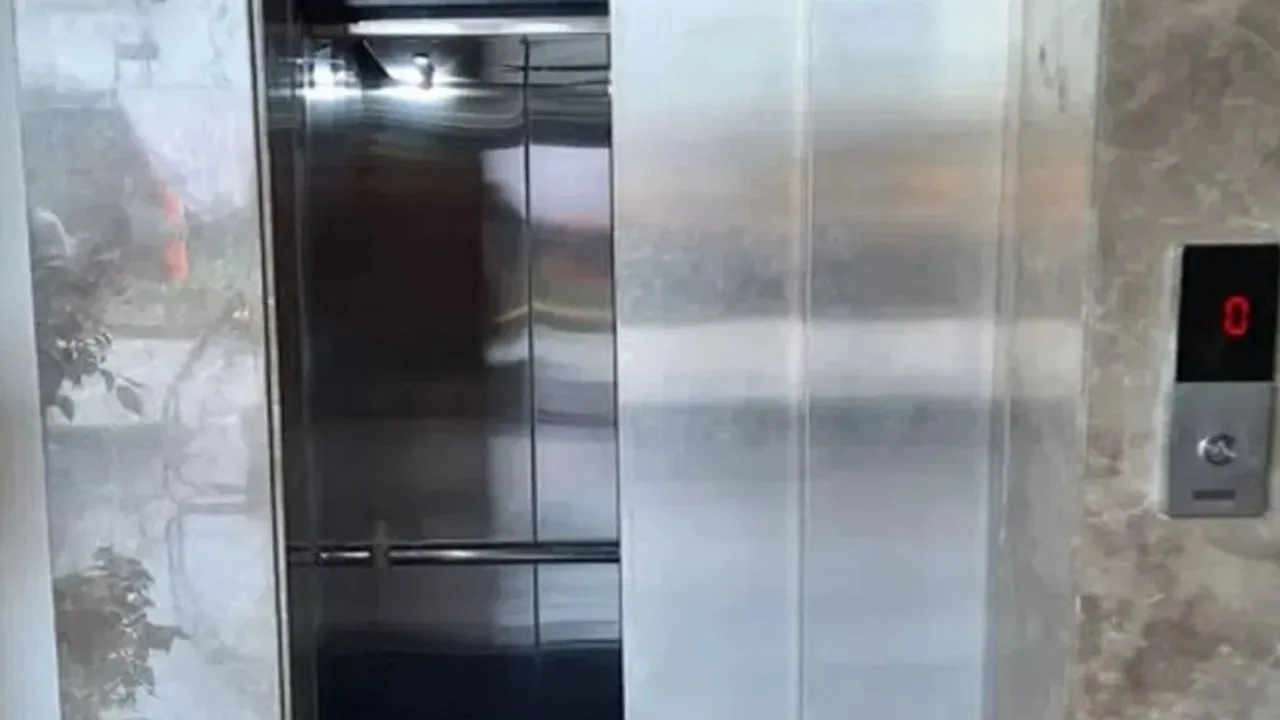 मुंबई: बायकुला में 18 मंजिला इमारत की लिफ्ट गिरी, केबल टूटने से हुआ हादसा; 5 लोग घायल…