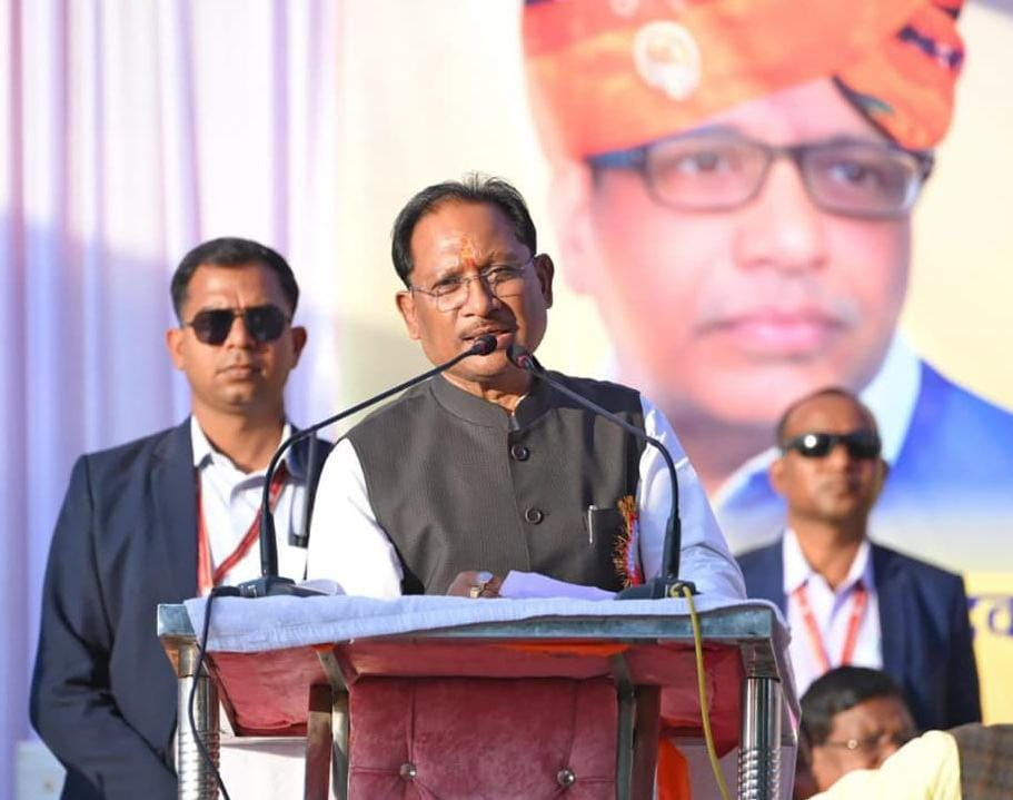 रायपुर : मजबूत समाज के निर्माण से ही समृद्ध और सशक्त राष्ट्र का निर्माण संभव : मुख्यमंत्री श्री विष्णुदेव साय…