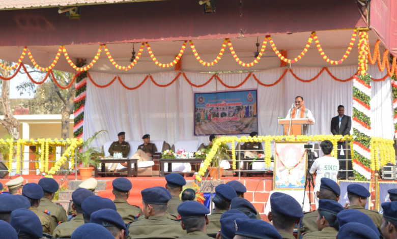 रायपुर : 870 प्रशिक्षु उपनिरीक्षकों हेतु संवादात्मक प्रशिक्षण कार्यक्रम का स्वास्थ्य मंत्री श्री श्याम बिहारी जायसवाल एवं शिक्षा मंत्री श्री गजेन्द्र यादव ने किया शुभारंभ…