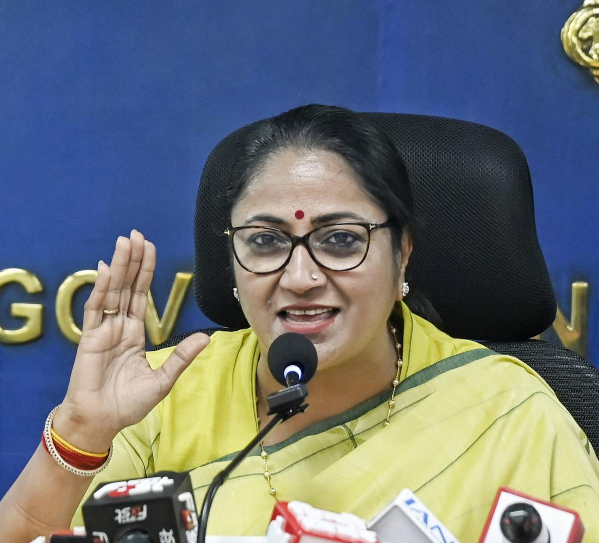 क्या है शी-बॉक्स पोर्टल और कैसे करता है महिलाओं को सुरक्षा? केंद्रीय मंत्री अन्नपूर्णा देवी ने दी जानकारी… क्या है शी-बॉक्स पोर्टल और कैसे करता है महिलाओं को सुरक्षा? केंद्रीय मंत्री अन्नपूर्णा देवी ने दी जानकारी…