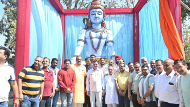 रायपुर : 18 फीट ऊंचे शिव प्रतिमा का उद्योग मंत्री श्री लखन लाल देवांगन ने पूजन अर्चना कर किया अनावरण, विभिन्न धार्मिक अनुष्ठानों में हुए सम्मिलित… रायपुर : 18 फीट ऊंचे शिव प्रतिमा का उद्योग मंत्री श्री लखन लाल देवांगन ने पूजन अर्चना कर किया अनावरण, विभिन्न धार्मिक अनुष्ठानों में हुए सम्मिलित…