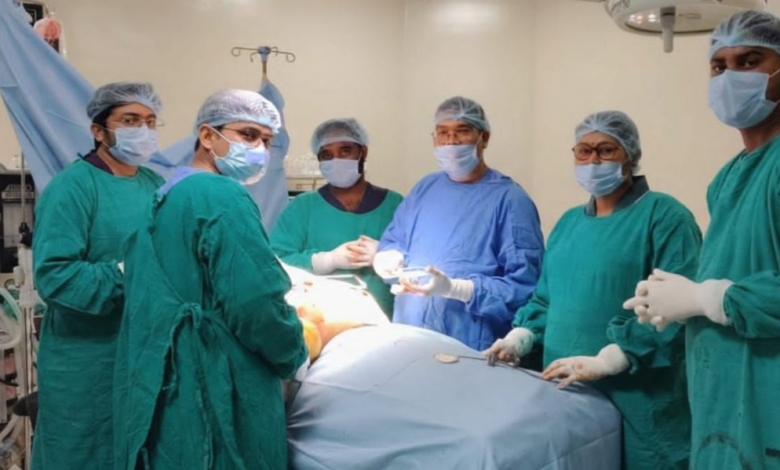 रायपुर : मेडिकल कॉलेज में अत्याधुनिक घुटना व कूल्हा प्रत्यारोपण सर्जरी की सुविधा उपलब्ध… रायपुर : मेडिकल कॉलेज में अत्याधुनिक घुटना व कूल्हा प्रत्यारोपण सर्जरी की सुविधा उपलब्ध…