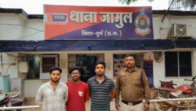 होली से पहले पुलिस की बड़ी कार्रवाई: सोशल मीडिया पर हथियार लहराने वाले 27 युवकों पर शिकंजा, नाबालिगों से पोस्ट हटवाए; दो पर आर्म्स एक्ट के तहत केस दर्ज… होली से पहले पुलिस की बड़ी कार्रवाई: सोशल मीडिया पर हथियार लहराने वाले 27 युवकों पर शिकंजा, नाबालिगों से पोस्ट हटवाए; दो पर आर्म्स एक्ट के तहत केस दर्ज…