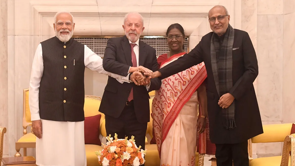 रणनीतिक साझेदारी का नया अध्याय: राष्ट्रपति मुर्मू ने किया लूला दा सिल्वा के लिए राजकीय भोज का आयोजन; पीएम मोदी भी रहे मौजूद…