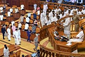 केरल विधानसभा में ऐतिहासिक ‘नेटिविटी कार्ड’ विधेयक पेश, निवास पहचान पत्र को मिलेगी कानूनी वैधता…