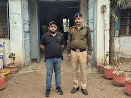 जमीन के नाम पर 13 लाख की ठगी: दूसरे की संपत्ति को अपनी बताकर किश्तों और चेक से ऐंठी रकम, रजिस्ट्री के दौरान खुली पोल…