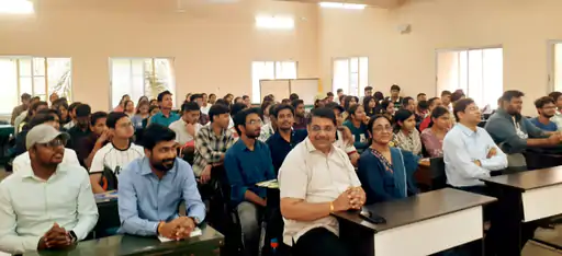 छात्रों ने विद्युत उपकरणों के सही चयन के जरिए ऊर्जा संरक्षण की तकनीकें सीखीं… छात्रों ने विद्युत उपकरणों के सही चयन के जरिए ऊर्जा संरक्षण की तकनीकें सीखीं…