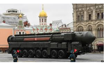 यूक्रेन को परमाणु हथियार देने की तैयारी में ब्रिटेन-फ्रांस, रूसी एजेंसी के दावे से सनसनी… यूक्रेन को परमाणु हथियार देने की तैयारी में ब्रिटेन-फ्रांस, रूसी एजेंसी के दावे से सनसनी…