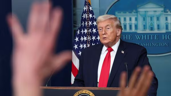 कुछ देशों में 15% से ज्यादा टैरिफ लगाने की तैयारी में अमेरिका, कुछ दिन पहले ही SC से ट्रंप को लगा है झटका…