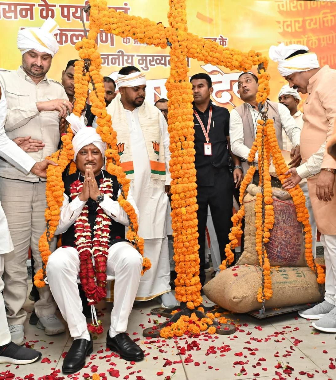 रायपुर : किसानों की समृद्धि और खुशहाली से ही विकसित भारत का सपना होगा साकार: मुख्यमंत्री श्री विष्णु देव साय…