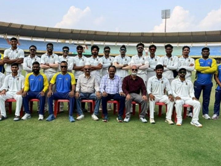 CK-नायडू ट्रॉफी सेमीफाइनल: छत्तीसगढ़ की बड़ी हार, दूसरी पारी महज 182 रन पर सिमटी; टीम ने सिर्फ 30 ओवर खेले और 180 रन से करारी शिकस्त झेली…