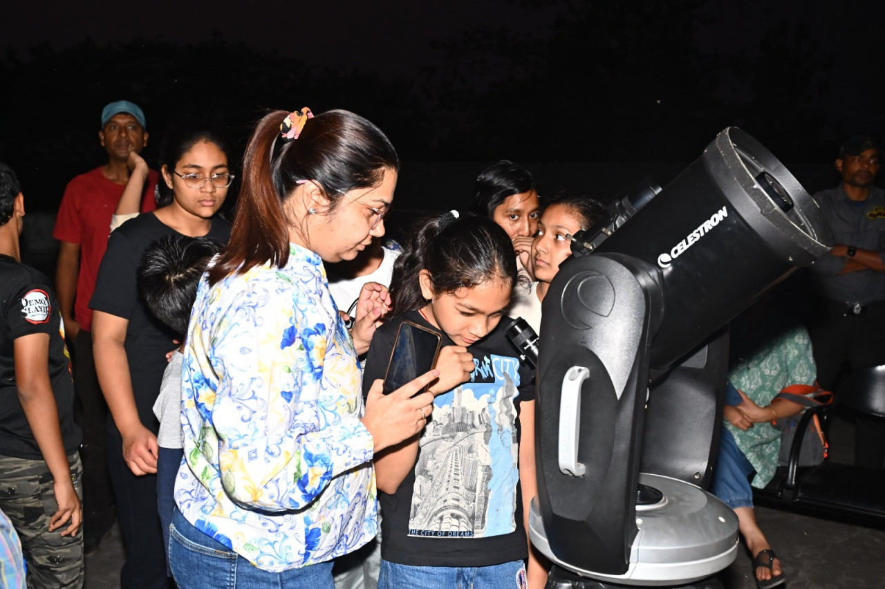 रायपुर : राष्ट्रीय विज्ञान दिवस पर हाइड्रो रॉकेट कार्यशाला एवं विशेष नाइट स्काई गेजिंग कार्यक्रम सम्पन्न… रायपुर : राष्ट्रीय विज्ञान दिवस पर हाइड्रो रॉकेट कार्यशाला एवं विशेष नाइट स्काई गेजिंग कार्यक्रम सम्पन्न…
