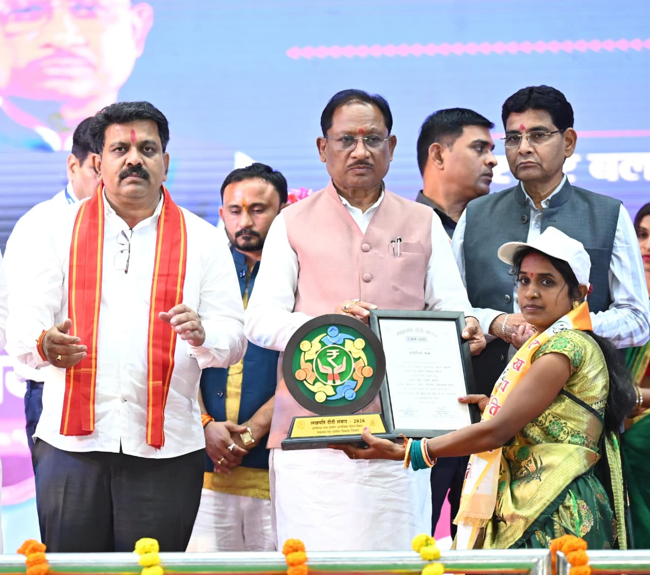 रायपुर : छत्तीसगढ़ की महिलाएं आत्मनिर्भरता और नवाचार से बना रही हैं नई पहचान – मुख्यमंत्री श्री विष्णु देव साय…