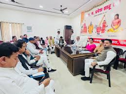 बैठक में भैंसातरा साहू समाज ने निर्णय लिया, अब सगाई में प्रमाण पत्र दिया जाएगा…