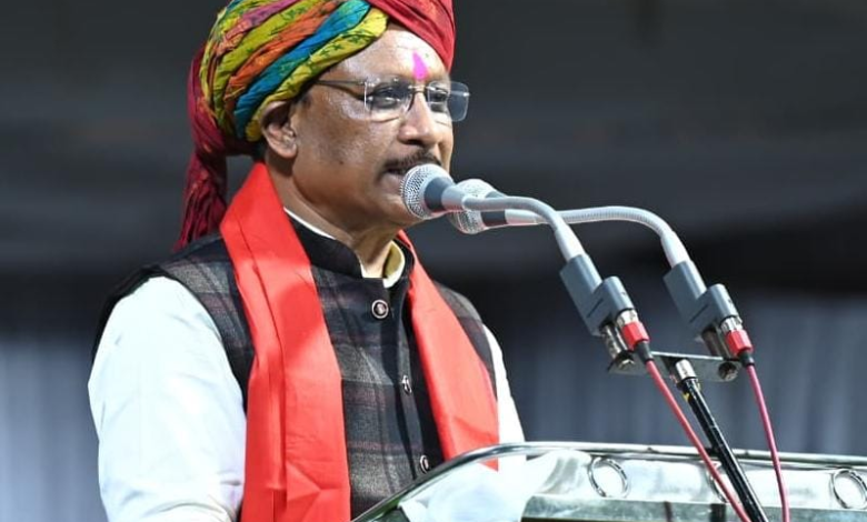 रायपुर : चन्द्रनाहू कुर्मी क्षत्रिय समाज के अधिवेशन में शामिल हुए मुख्यमंत्री श्री विष्णुदेव साय…