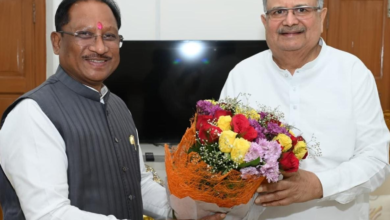 रायपुर : मुख्यमंत्री श्री विष्णु देव साय ने विधानसभा अध्यक्ष डॉ. रमन सिंह से की सौजन्य मुलाकात…