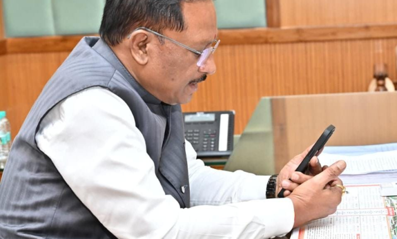 रायपुर : बीजापुर के अंकित सकनी ने यूपीएससी की सिविल सेवा परीक्षा में पाई सफलता, मुख्यमंत्री श्री विष्णु देव साय ने दी बधाई…