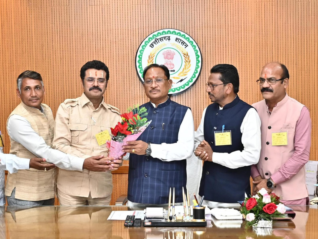 रायपुर : इंद्रावती नदी पर बैराज की स्वीकृति पर जगदलपुर नगर निगम के प्रतिनिधिमंडल ने मुख्यमंत्री का जताया आभार…