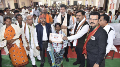 रायपुर : जगदलपुर के वृहद किसान सम्मेलन में उप मुख्यमंत्री श्री विजय शर्मा हुए शामिल… रायपुर : जगदलपुर के वृहद किसान सम्मेलन में उप मुख्यमंत्री श्री विजय शर्मा हुए शामिल…