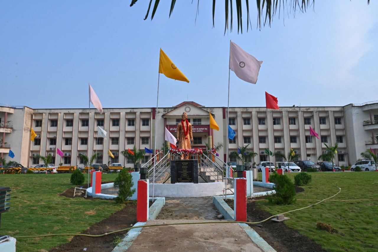 रायपुर : कृषि अभियांत्रिकी महाविद्यालय में कल से आयोजित दो दिवसीय “एग्री टेक मिलन” में शामिल होंगे पांच सौ से अधिक पूर्व विद्यार्थी…