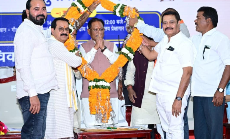 रायपुर : गोधन संरक्षण की दिशा में बड़ा कदम : मुख्यमंत्री श्री विष्णु देव साय ने 11 जिलों में 29 गौधाम का किया शुभारंभ… रायपुर : गोधन संरक्षण की दिशा में बड़ा कदम : मुख्यमंत्री श्री विष्णु देव साय ने 11 जिलों में 29 गौधाम का किया शुभारंभ…