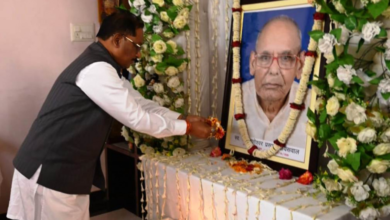 रायपुर : मुख्यमंत्री श्री साय ने रामानुजगंज के श्री ओमप्रकाश जायसवाल के पिताजी के निधन पर सांत्वना देने पहुंचे…