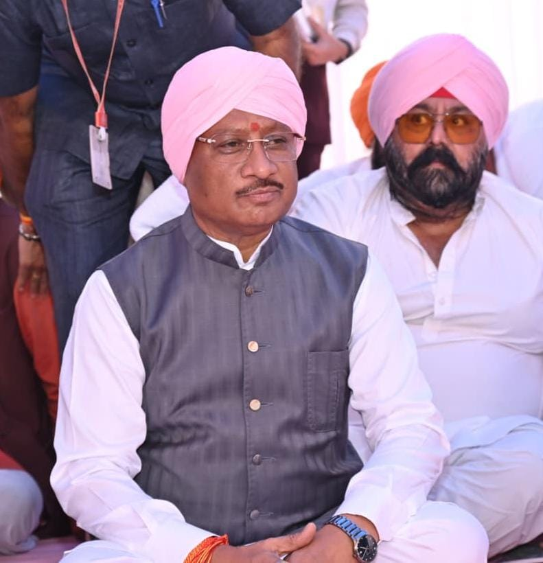 रायपुर : गढ़फुलझर नानकसागर में होला मोहल्ला कार्यक्रम में शामिल हुए मुख्यमंत्री श्री विष्णु देव साय…