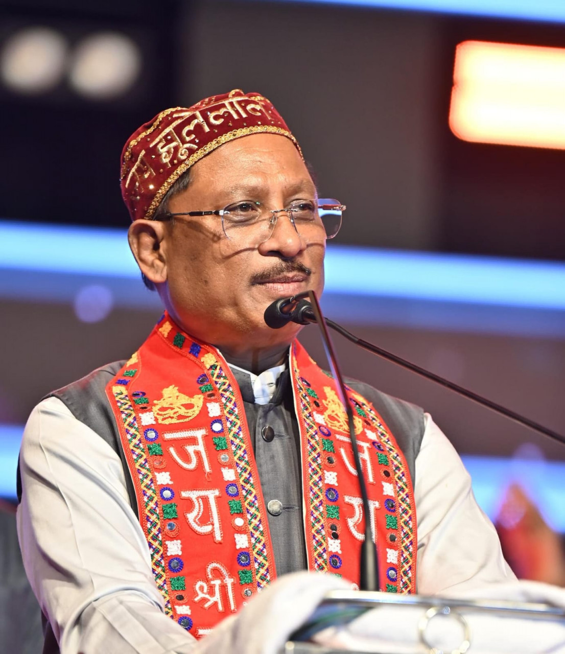 रायपुर : मुख्यमंत्री श्री विष्णु देव साय छत्तीसगढ़ सिंधी सेवा महापंचायत द्वारा आयोजित ‘चन्ड्र जी रात, सिंधिन जो मेलो – आनंद मेलो’ में हुए शामिल… रायपुर : मुख्यमंत्री श्री विष्णु देव साय छत्तीसगढ़ सिंधी सेवा महापंचायत द्वारा आयोजित ‘चन्ड्र जी रात, सिंधिन जो मेलो – आनंद मेलो’ में हुए शामिल…