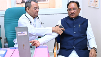 रायपुर : स्वास्थ्य के प्रति जागरूकता का संदेश: मुख्यमंत्री श्री विष्णुदेव साय ने विधानसभा परिसर में तीन दिवसीय स्वास्थ्य शिविर का किया शुभारंभ…