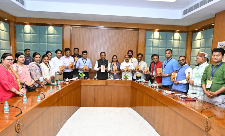 रायपुर : यात्रा वृत्तांत से सजीव होती है इतिहास और संस्कृति की तस्वीर- मुख्यमंत्री श्री साय…