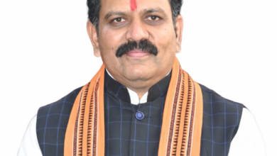 रायपुर : महासमुंद में बरगढ़-बलांगीर-महासमुंद डिवीजन के 15 माओवादियों का पुनर्वास, उपमुख्यमंत्री विजय शर्मा ने किया स्वागत… रायपुर : महासमुंद में बरगढ़-बलांगीर-महासमुंद डिवीजन के 15 माओवादियों का पुनर्वास, उपमुख्यमंत्री विजय शर्मा ने किया स्वागत…