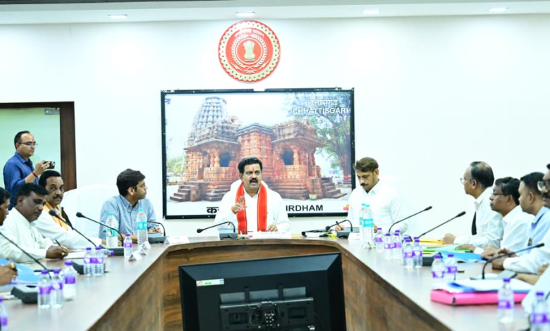 रायपुर : उपमुख्यमंत्री ने मेडिकल कॉलेज भवन निर्माण और आगामी शैक्षणिक सत्र की तैयारियों की गहन समीक्षा की…