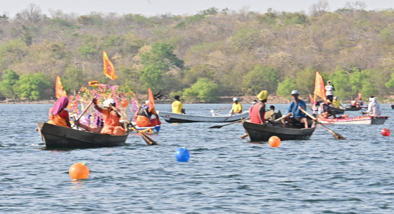 धमतरी : गंगरेल नौकायान उत्सव: महानदी रिवर बोट चैंपियनशिप का भव्य आयोजन, धमतरी में रचा गया इतिहास…