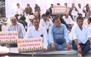 कांग्रेस के विरोध के बाद गाइडलाइन दरों में कटौती…