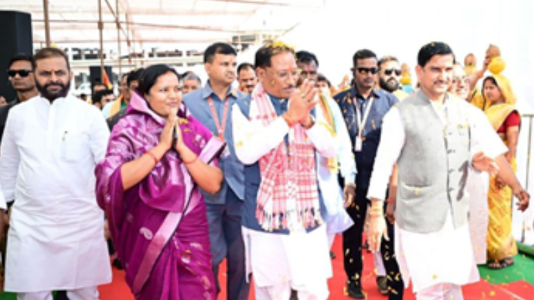 रायपुर : माँ कर्मा के आदर्श हमें एकजुट, संगठित और सशक्त बनने की प्रेरणा देते हैं – मुख्यमंत्री साय… रायपुर : माँ कर्मा के आदर्श हमें एकजुट, संगठित और सशक्त बनने की प्रेरणा देते हैं – मुख्यमंत्री साय…