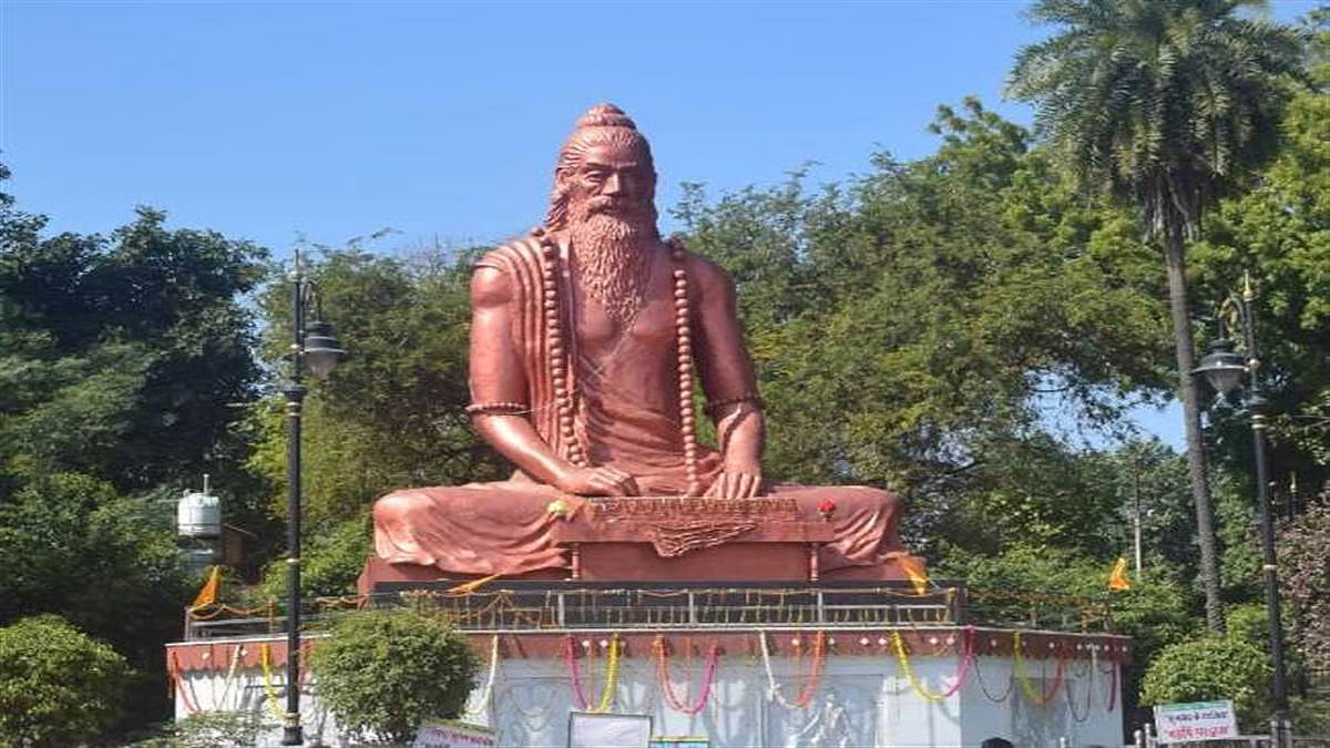 प्रयागराज के ऐतिहासिक भारद्वाज पार्क का होगा कायाकल्प, स्मार्ट सिटी लिमिटेड को सौंपी गई विकास की जिम्मेदारी प्रयागराज के ऐतिहासिक भारद्वाज पार्क का होगा कायाकल्प, स्मार्ट सिटी लिमिटेड को सौंपी गई विकास की जिम्मेदारी
